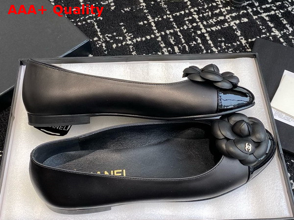 Chanel Ballet Flats with Flower in Black Lambskin Replica