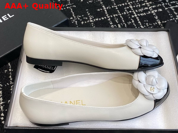 Chanel Ballet Flats with Flower in White Lambskin Replica