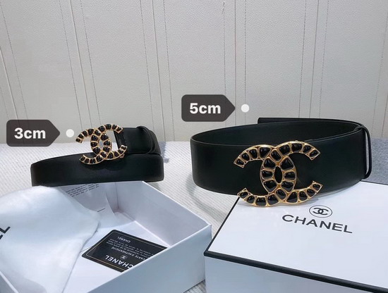 Chanel Belt in Black Calfskin with Resin and Metal CC Buckle