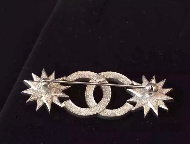 Chanel Brooch 002 for Sale