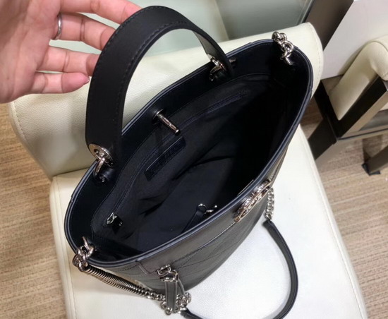 Chanel Bucket Bag in Black Calfskin AS0577