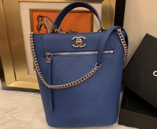 Chanel Bucket Bag in Blue Calfskin AS0577