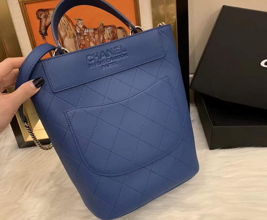 Chanel Bucket Bag in Blue Calfskin AS0577