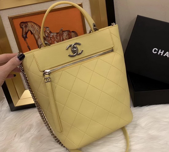 Chanel Bucket Bag in Yellow Calfskin AS0577