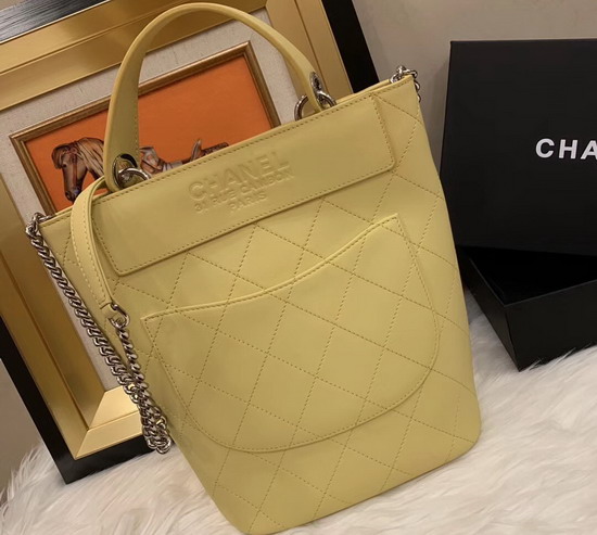 Chanel Bucket Bag in Yellow Calfskin AS0577