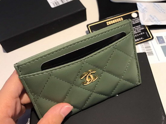 Chanel Card Holder in Green Lambskin