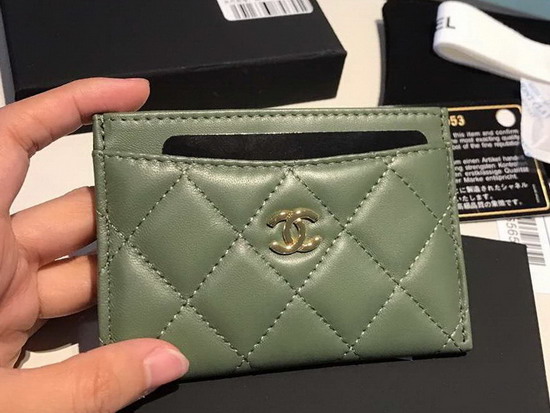 Chanel Card Holder in Green Lambskin