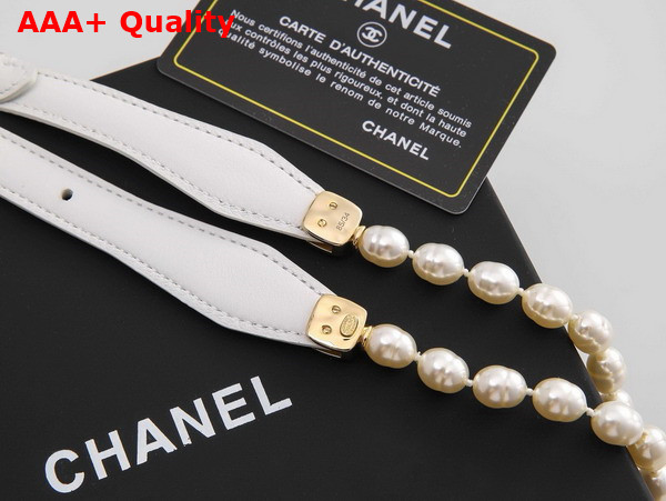 Chanel Chain Belt Glass Pearls Lambskin and Metal White and Pearly White Ref AA9708 Replica