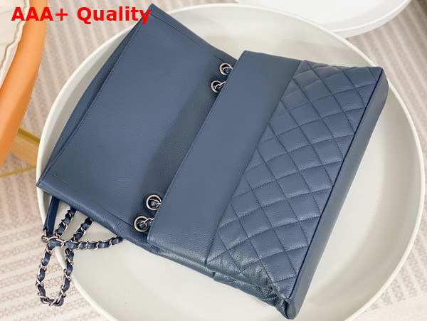 Chanel Chain Shoulder Bag in Blue Grained Calfskin Replica