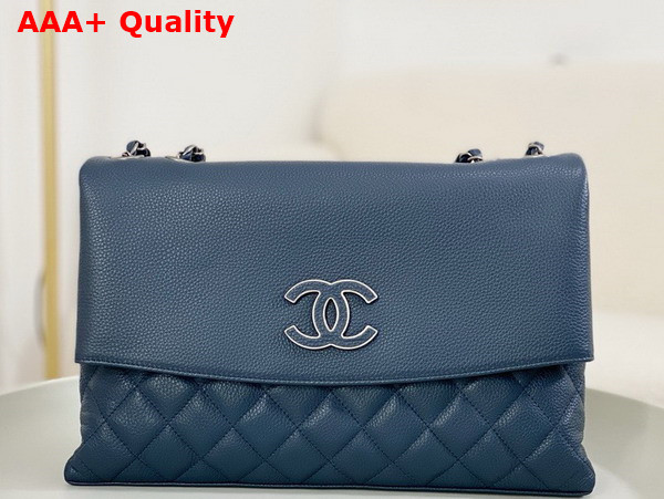 Chanel Chain Shoulder Bag in Blue Grained Calfskin Replica