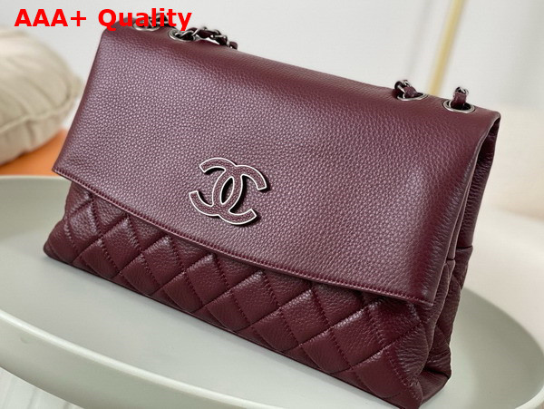 Chanel Chain Shoulder Bag in Burgundy Grained Calfskin Replica