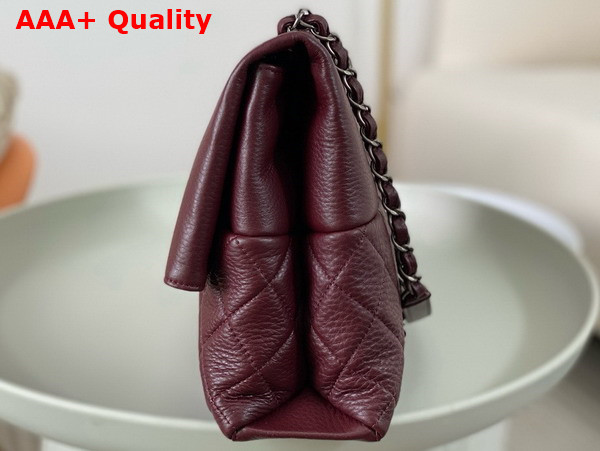 Chanel Chain Shoulder Bag in Burgundy Grained Calfskin Replica