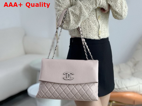 Chanel Chain Shoulder Bag in Pink Grained Calfskin Replica