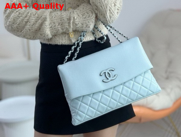 Chanel Chain Shoulder Bag in Sky Blue Grained Calfskin Replica