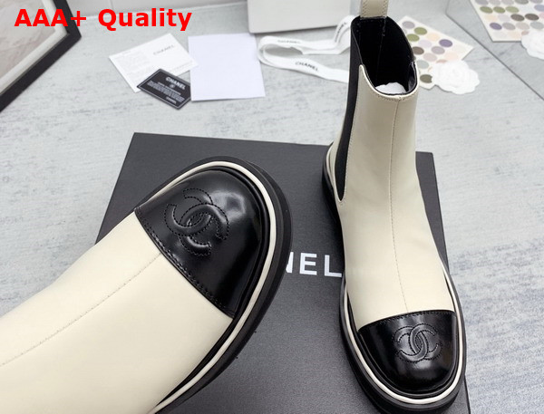 Chanel Chelsea Boots in White and Black Calfskin Replica