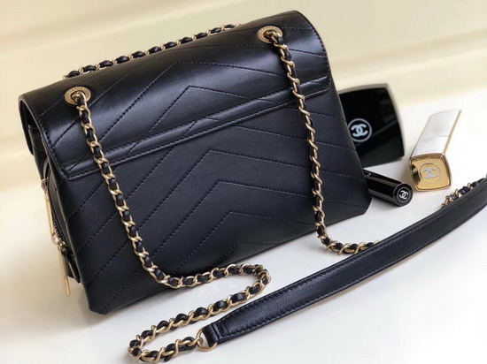 Chanel Chevron Flap Bag in Black A57431