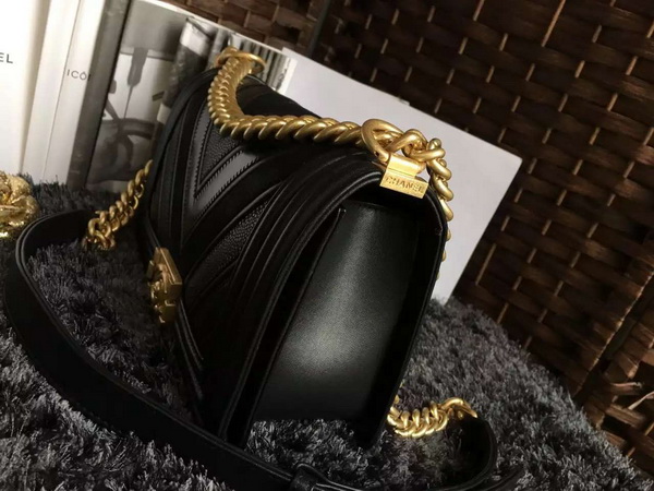 Chanel Chevron Le Boy Black Calfskin for Sale