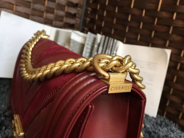 Chanel Chevron Le Boy Red Calfskin for Sale