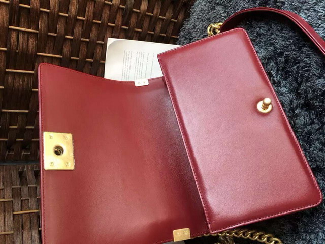 Chanel Chevron Le Boy Red Calfskin for Sale