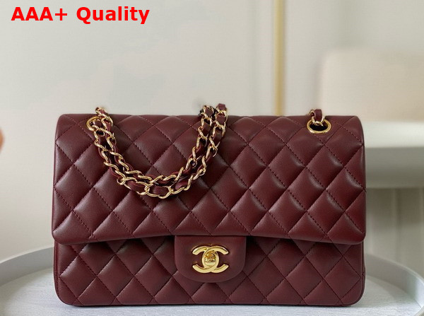 Chanel Classic 11 12 Handbag in Burgundy Lambskin Gold Tone Metal Ref A01112 Replica