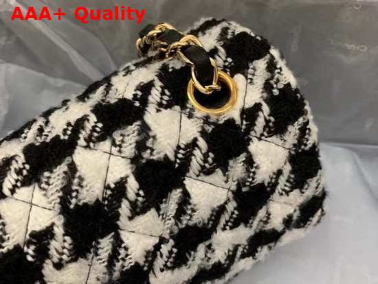 Chanel Classic Flap Bag in Houndstooth Tweed Replica