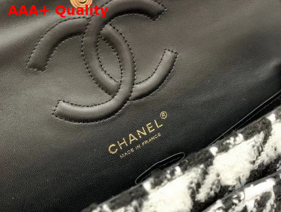 Chanel Classic Flap Bag in Houndstooth Tweed Replica