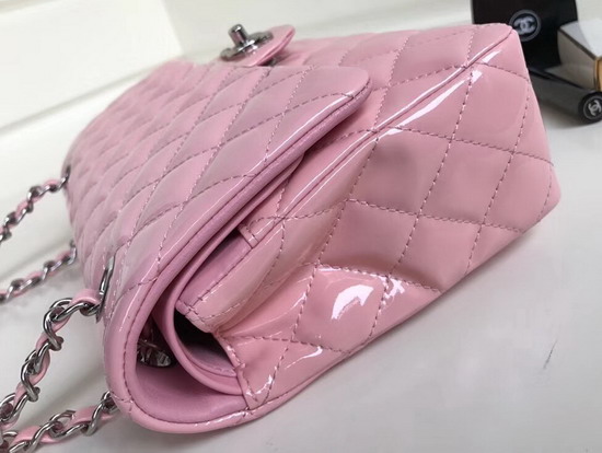 Chanel Classic Flap Bag in Pink Patent Leather