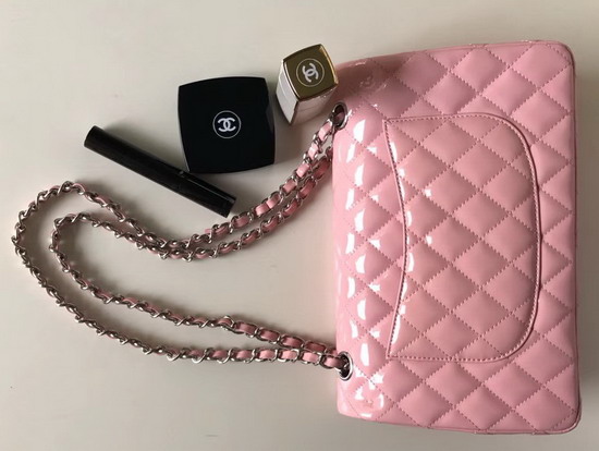 Chanel Classic Flap Bag in Pink Patent Leather