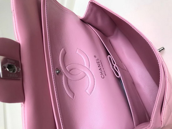 Chanel Classic Flap Bag in Pink Patent Leather