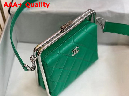 Chanel Clutch Lambskin and Silver Tone Metal Green Ref AS1732 Replica