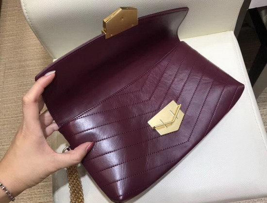 Chanel Clutch in Burgundy Calfskin A57493