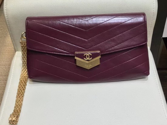 Chanel Clutch in Burgundy Calfskin A57493