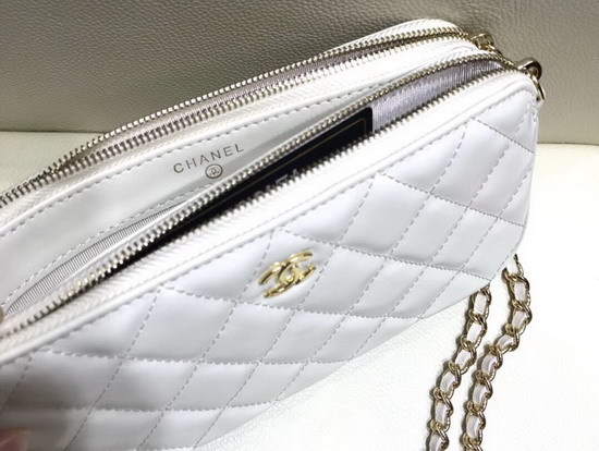 Chanel Clutch with Chain in White Aged Calfskin