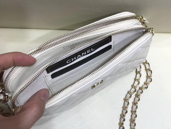 Chanel Clutch with Chain in White Aged Calfskin