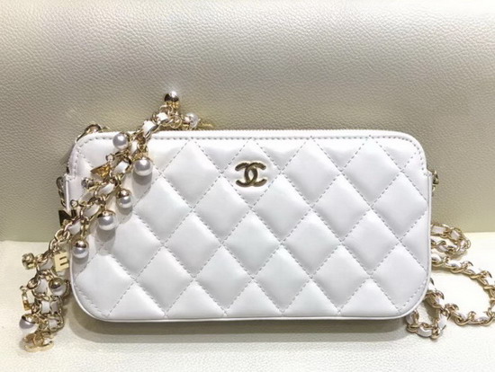 Chanel Clutch with Chain in White Aged Calfskin