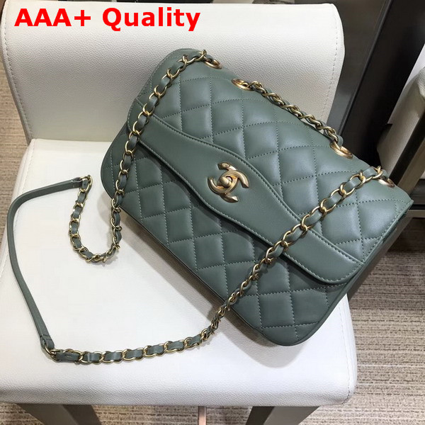 Chanel Coco Vintage Flap Bag Green Lambskin Gold Tone Metal Replica