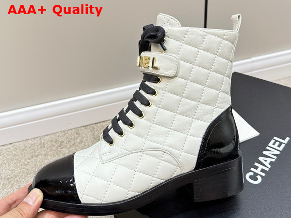 Chanel Combat Boots Lambskin and Patent Calfskin White and Black Ref G45005 Replica