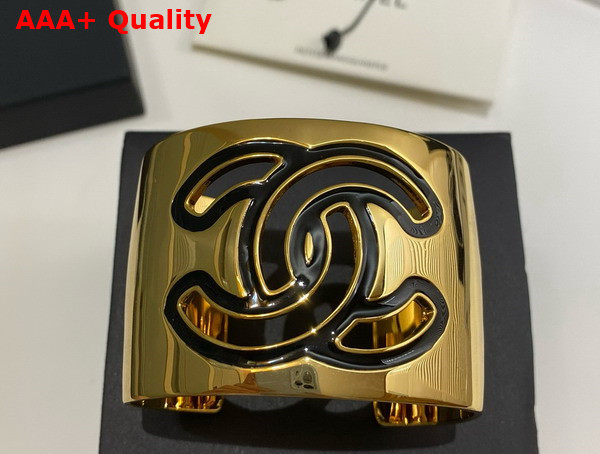 Chanel Cuff Gold Metal Black Enemal Replica