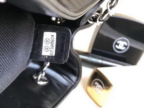 Chanel Drawstring Bag Aged Calfskin Black