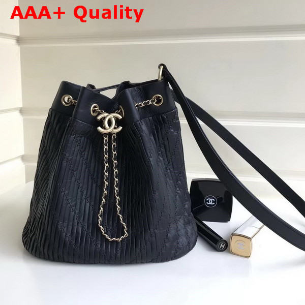 Chanel Drawstring Bag Pleated Crumpled Calfskin Gold Tone Metal Black Replica