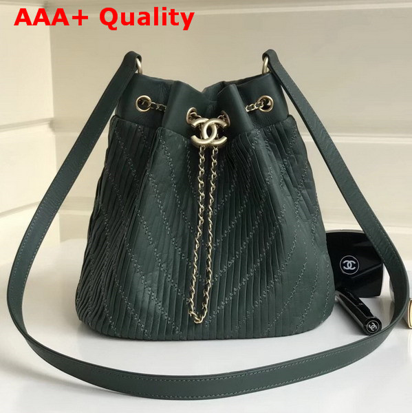 Chanel Drawstring Bag Pleated Crumpled Calfskin Gold Tone Metal Green Replica