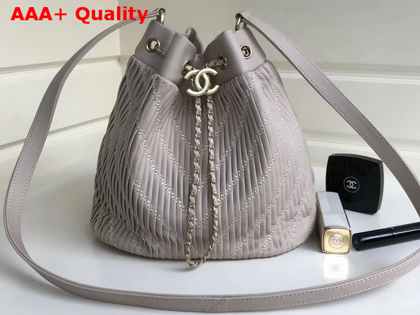 Chanel Drawstring Bag Pleated Crumpled Calfskin Gold Tone Metal Light Grey Replica