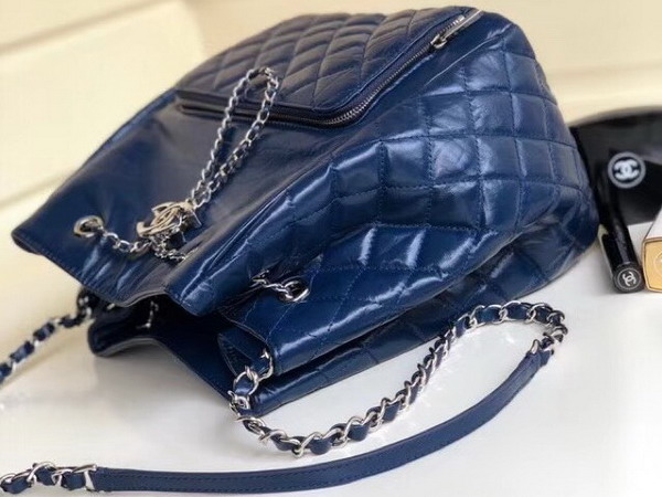 Chanel Drawstring Bag in Blue Aged Calfskin