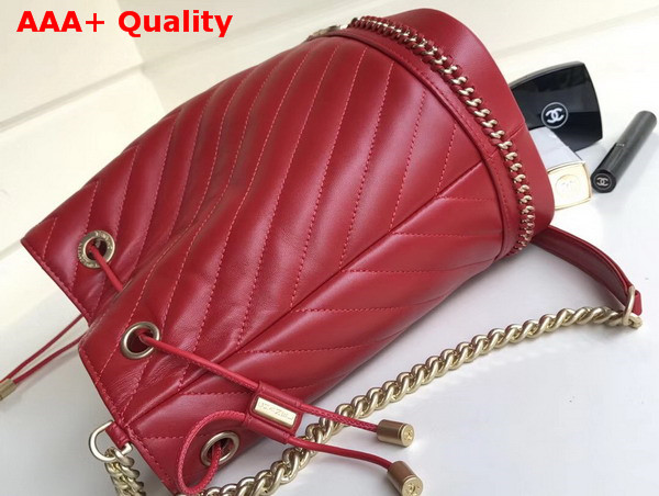 Chanel Drawstring Bucket Bag in Red Chevron Lambskin Replica