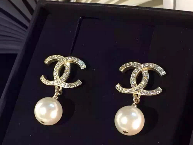 Chanel Earring 007 for Sale