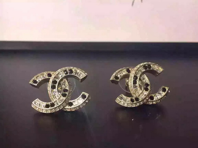 Chanel Earring 018 for Sale