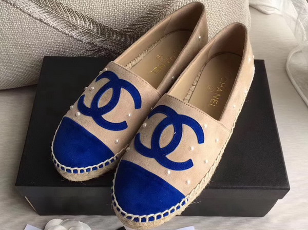 Chanel Espadrilles Suede Calfskin and Imitation Pearls Beige and Blue For Sale