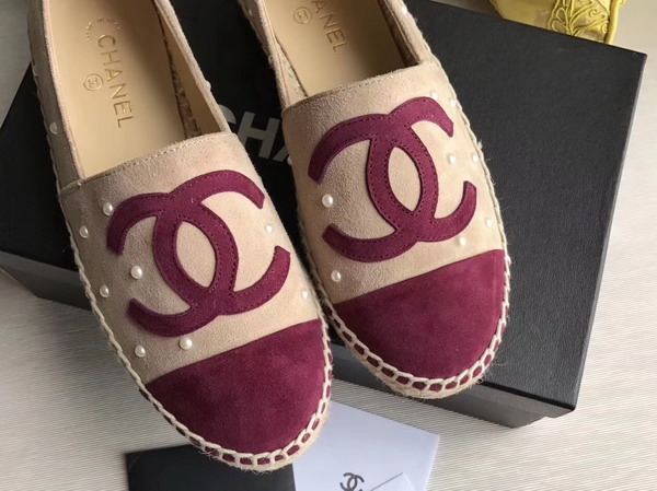 Chanel Espadrilles Suede Calfskin and Imitation Pearls Beige and Burgundy For Sale