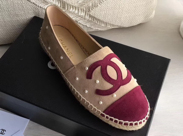 Chanel Espadrilles Suede Calfskin and Imitation Pearls Beige and Burgundy For Sale