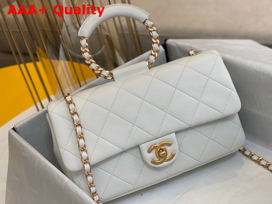 Chanel Flap Bag Lambskin and Gold Metal White AS1358 Replica